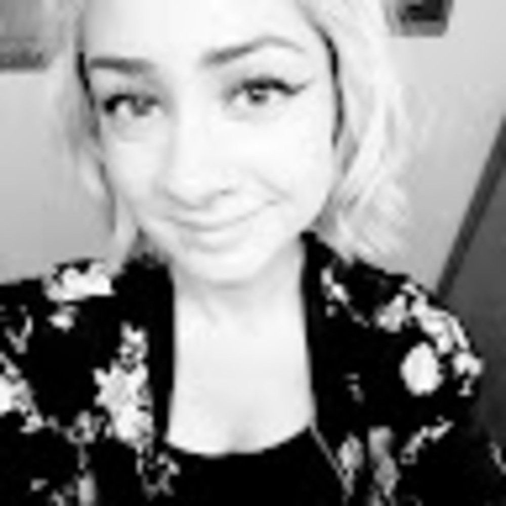 Meet your Posher, Monique